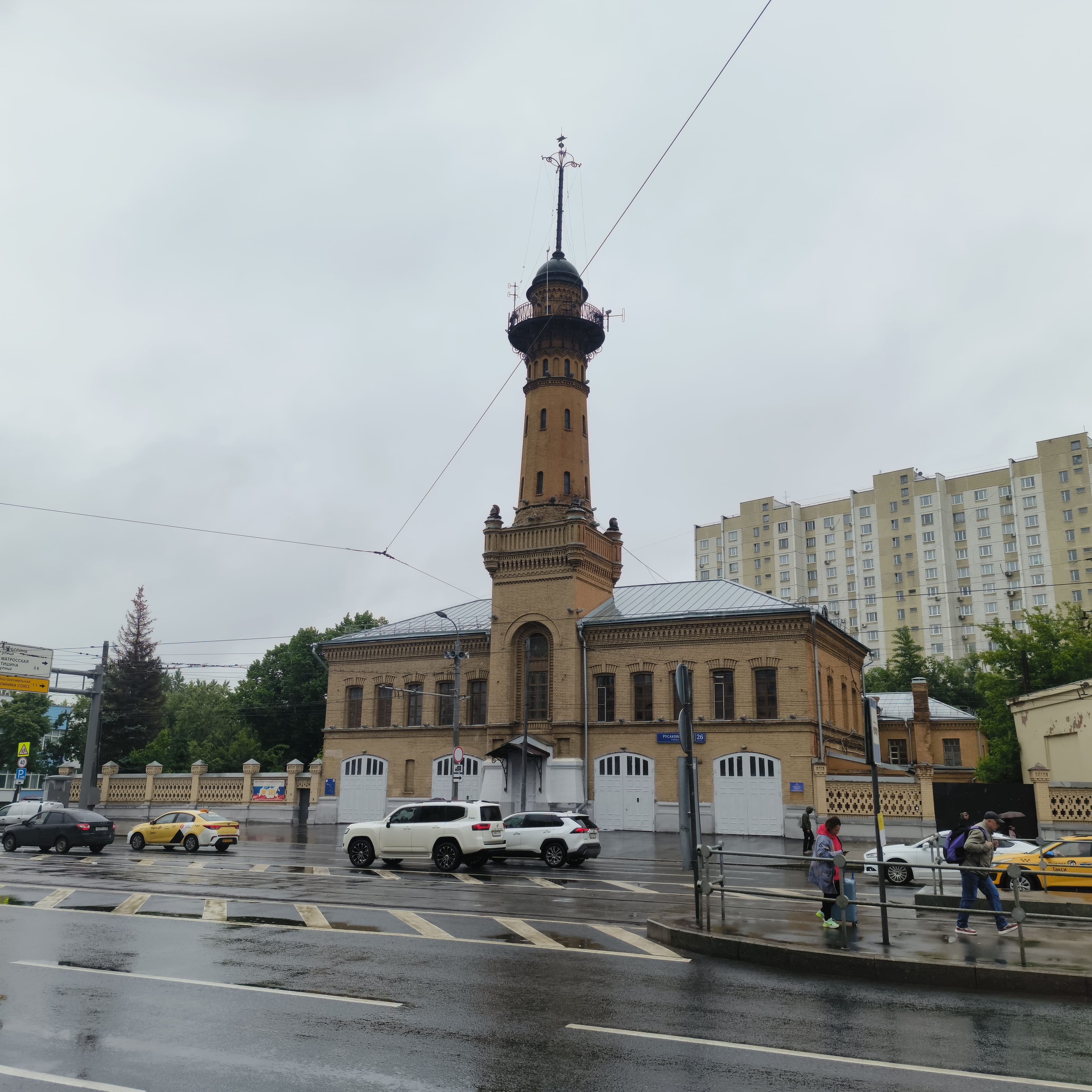 Photo from Moscow: fire station.