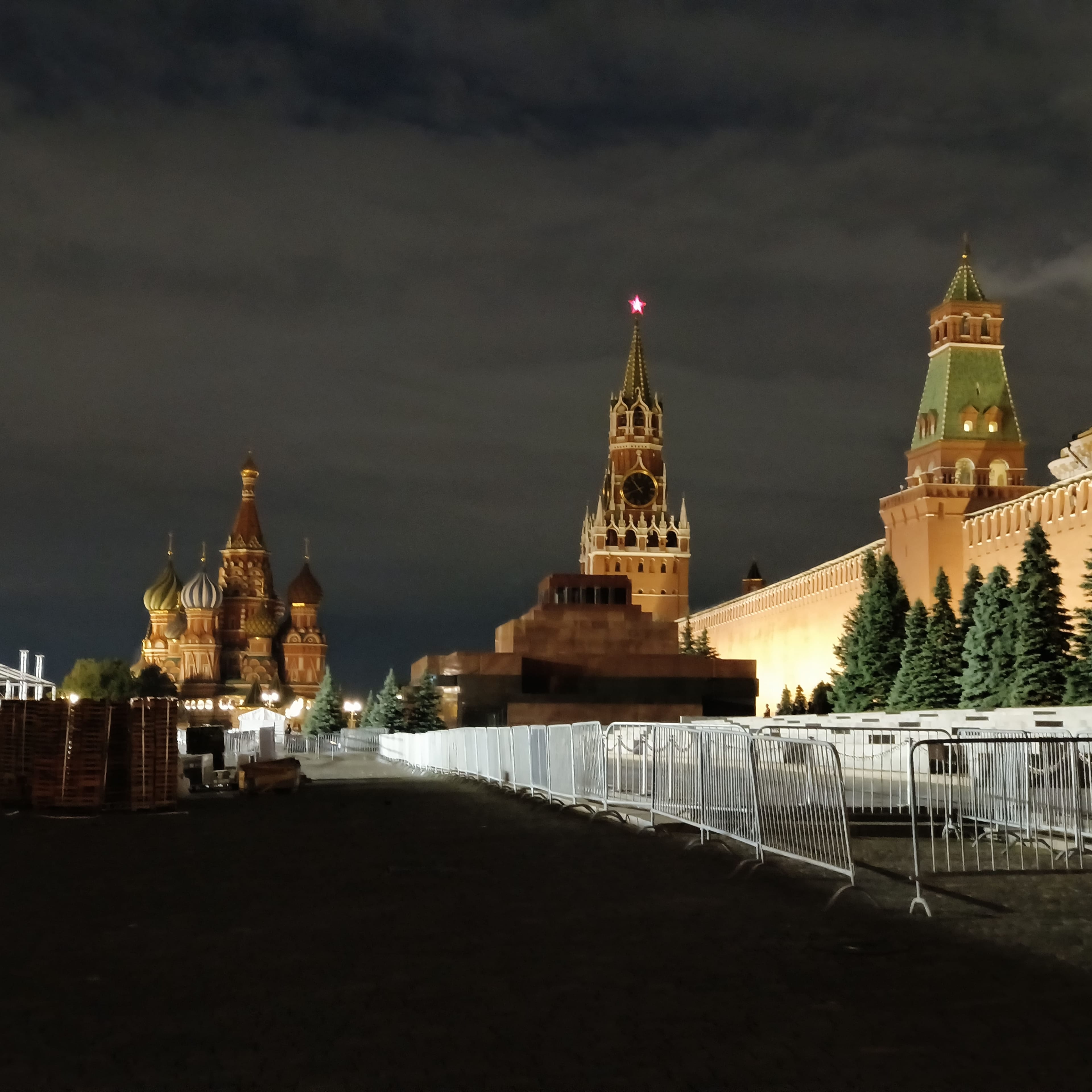 Photo from Moscow: kremlin wall 2.
